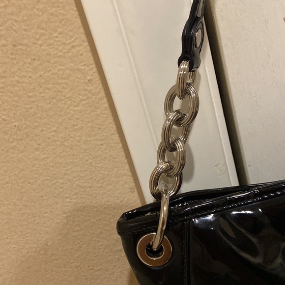 Coach - Picture 3 of 12